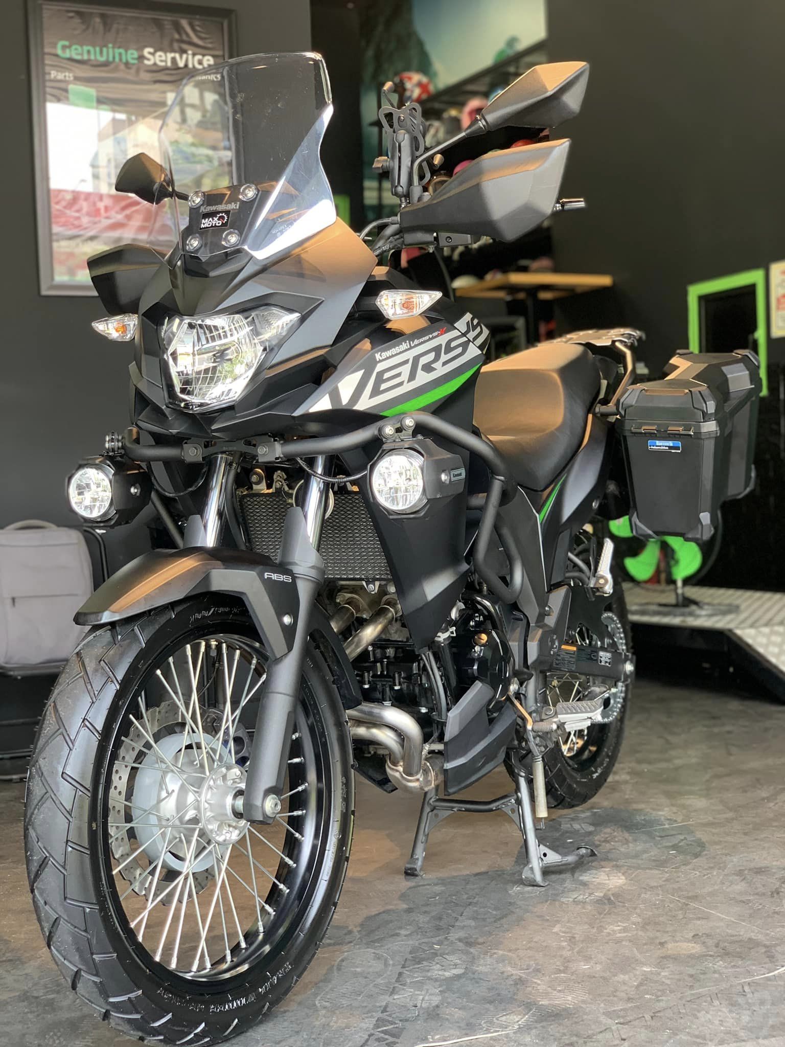 Kawasaki-versys-300cc