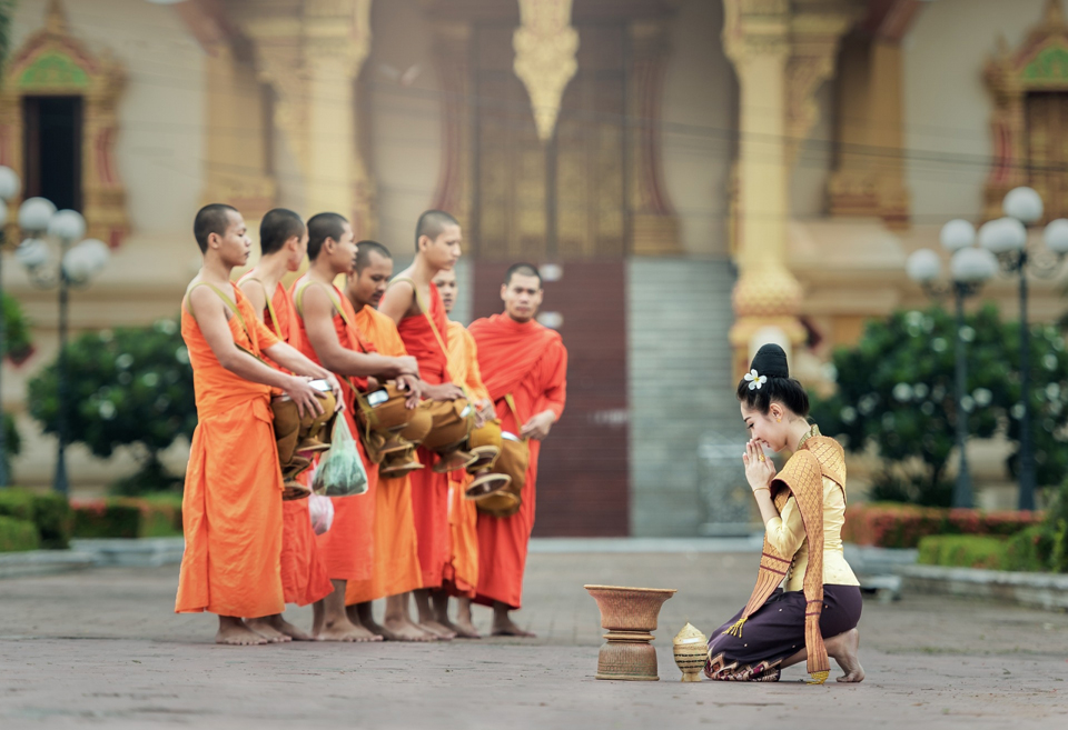 Nhung-dieu-can-biet-truoc-khi-di-du-lich-lao-vietmountaintravel-add