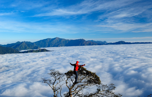 Hinh-anh-chuong-trinh-du-lich-kham-pha-moc-chau-ta-xua